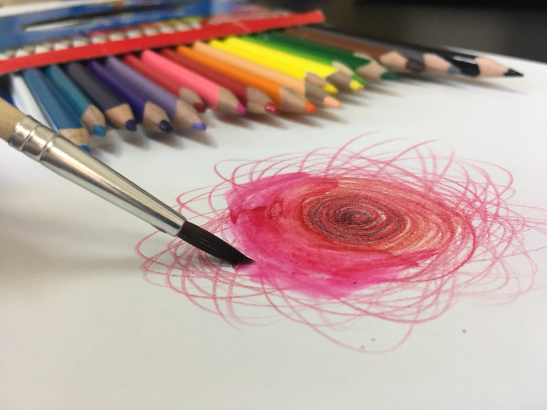 Цветные акварельные карандаши — купить в СПб водный карандаш для рисования